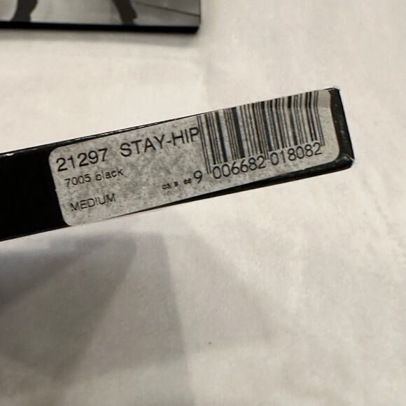 Wolford Black Stay Hip Hosiery - Picture 6 of 6